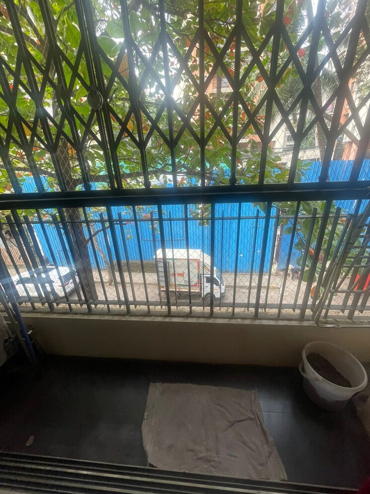 Balcony, kasmat-residency 3 Bedroom 1625 Sq.Ft. Apartment In Chembur Mumbai 9395351