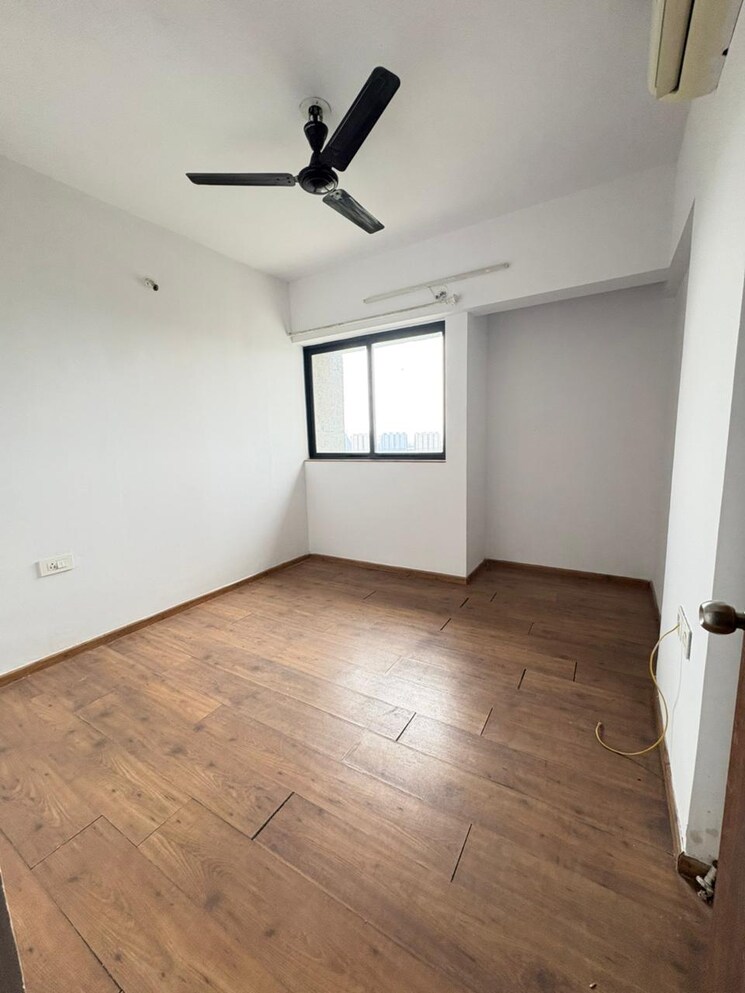 Bedroom, lodha-lakeshore-greens 2 Bedroom 738 Sq.Ft. Apartment In Dombivli East Thane 9395427