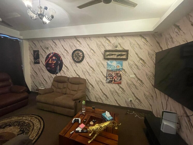 Bedroom, hauz khas 3 Bedroom 190 Sq.Yd. Builder Floor In Hauz Khas Delhi 9395535