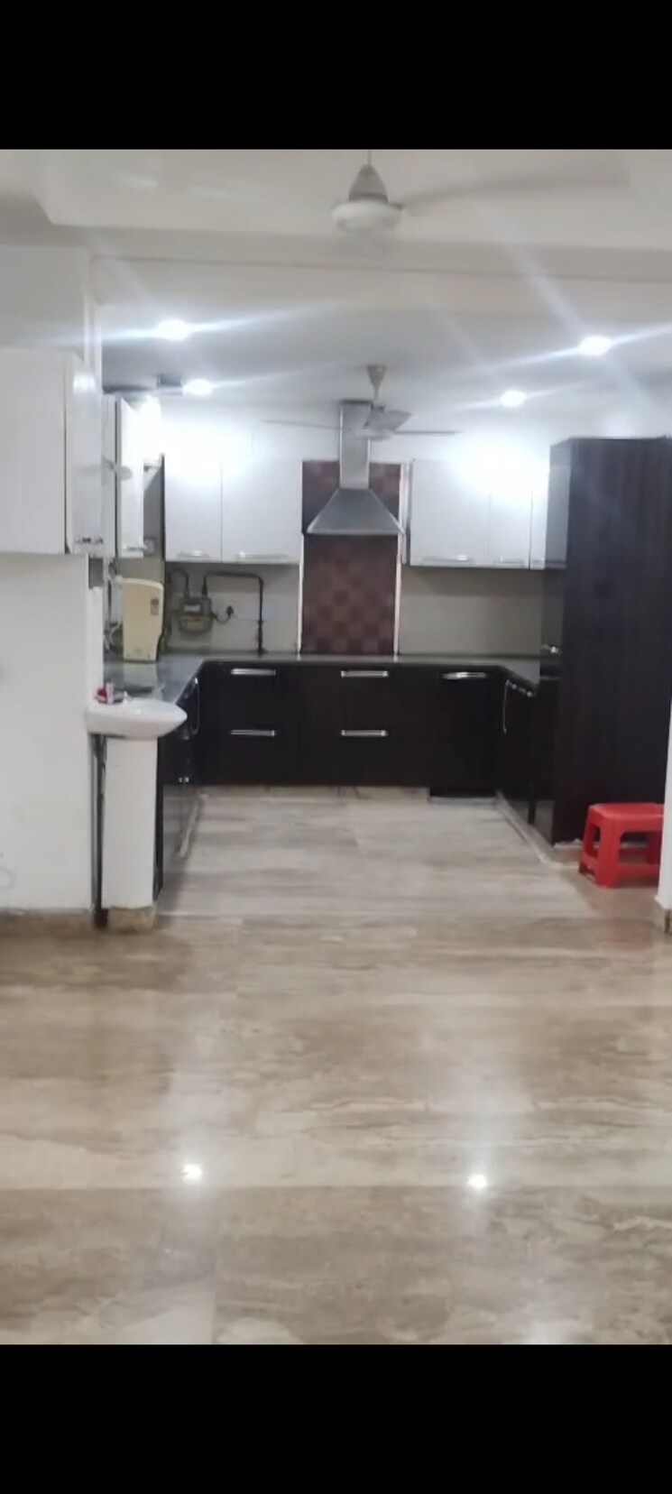 Kitchen, saket 3 Bedroom 2250 Sq.Ft. Builder Floor In Saket Delhi 9395402