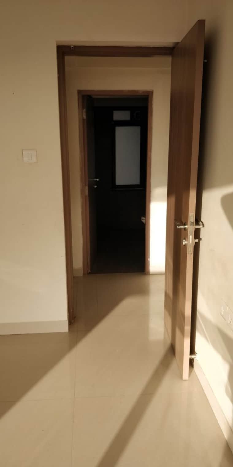 Room, rustomjee-meridian 2 Bedroom 680 Sq.Ft. Apartment In Kandivali West Mumbai 9395479