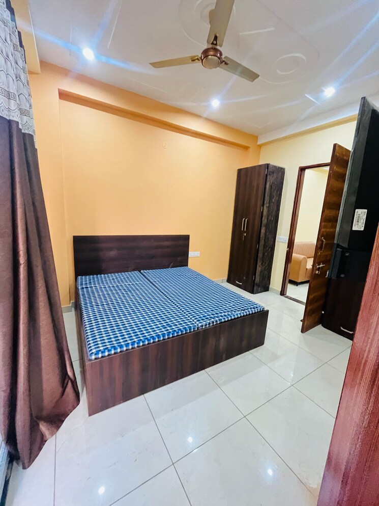 Bedroom, sector 40 2 Bedroom 1365 Sq.Ft. Builder Floor In Sector 40 Gurgaon 9395515