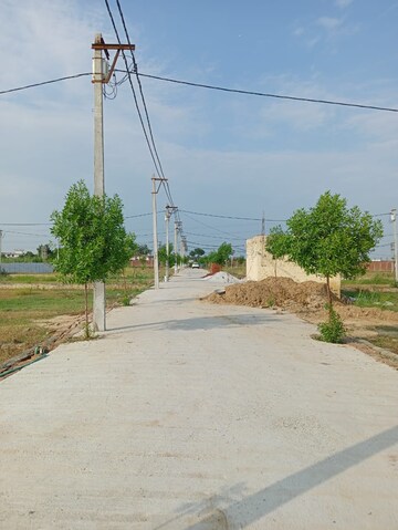  Plot For Sale in Ashoka Niketan, Jewar