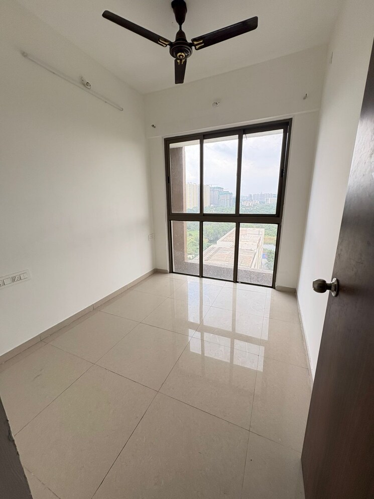 Room, runwal-my-city 1.5 Bedroom 530 Sq.Ft. Apartment In Dombivli East Thane 9395544