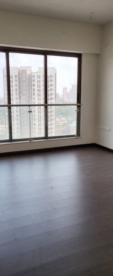 3 BHK Apartment For Rent in The Central, Chembur