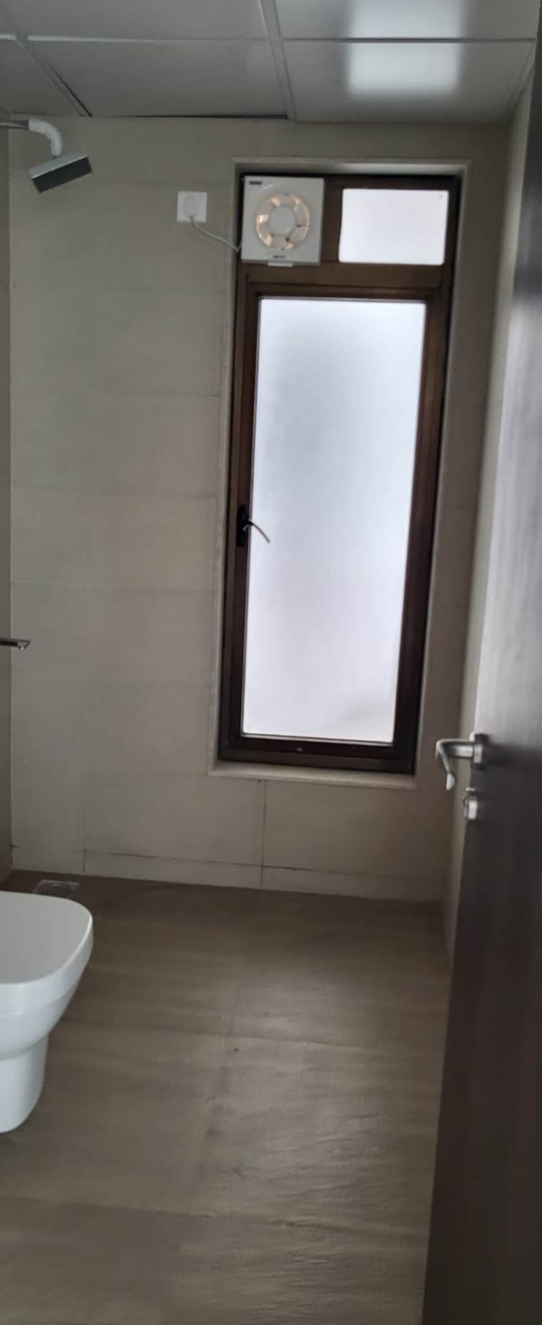 Room, the-central 3 Bedroom 1100 Sq.Ft. Apartment In Chembur Mumbai 9395549