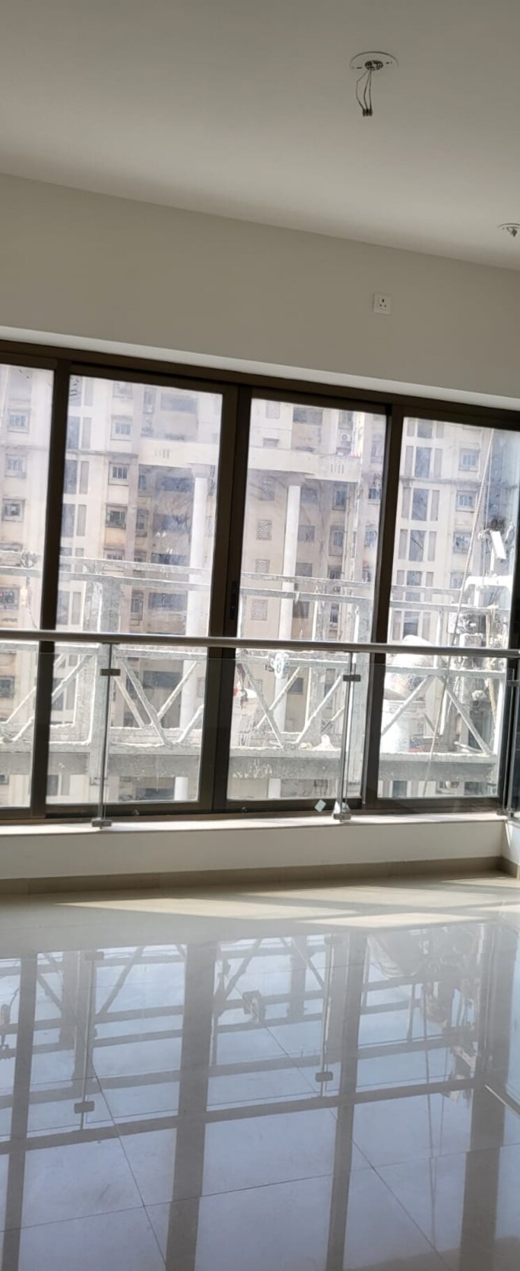 Balcony, the-central 3 Bedroom 1100 Sq.Ft. Apartment In Chembur Mumbai 9395549