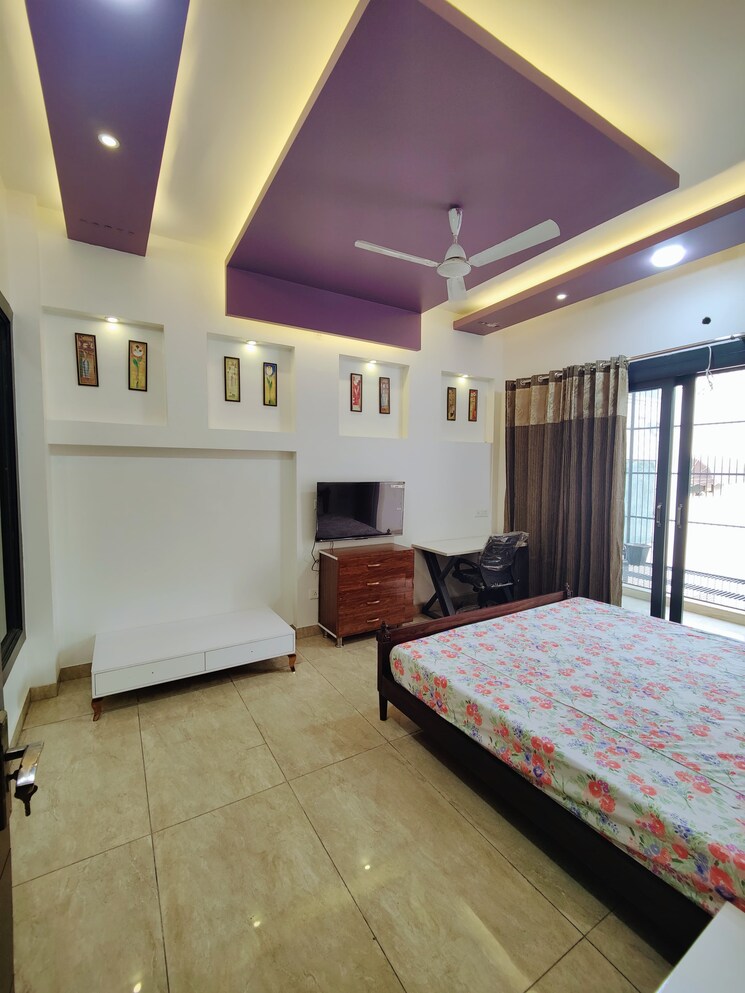 Bedroom, sector 51 Studio 653 Sq.Ft. Builder Floor In Sector 51 Gurgaon 9395598