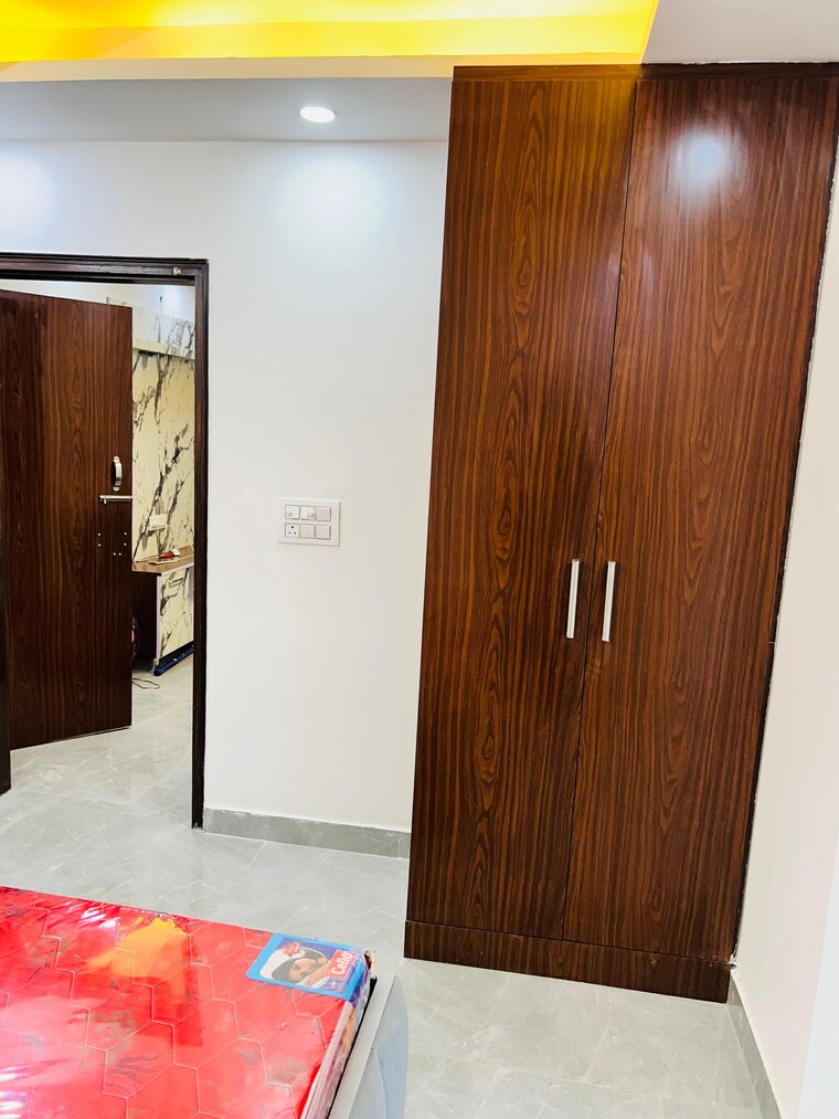 Room, saket 1.5 Bedroom 500 Sq.Ft. Builder Floor In Saket Delhi 9395619