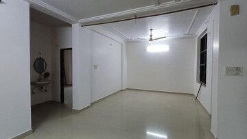 3 BHK Builder Floor For Sale in Chattarpur