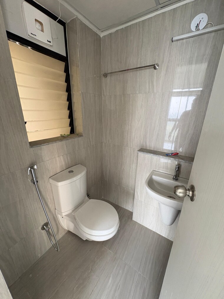 Bathroom, runwal-gardens 1 Bedroom 400 Sq.Ft. Apartment In Dombivli East Thane 9395652