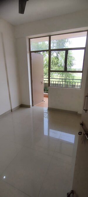 Bathroom in 2 BHK Apartment at Pareena Laxmi Apartments, Sector 99 – for Rent