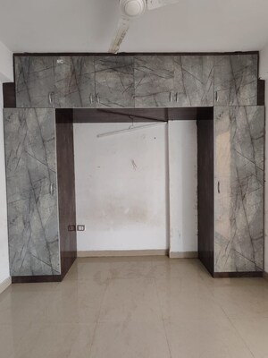 2.5 BHK Apartment For Rent in ROF Alante, Sector 108