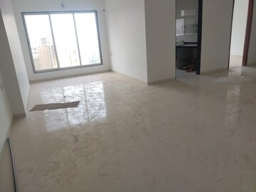 Room in 2 BHK Apartment at Sidhivinayak Flora, Chembur – for Rent