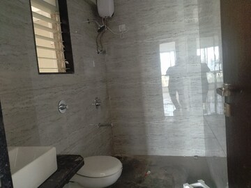 Bathroom in 2 BHK Apartment at Sidhivinayak Flora, Chembur – for Rent