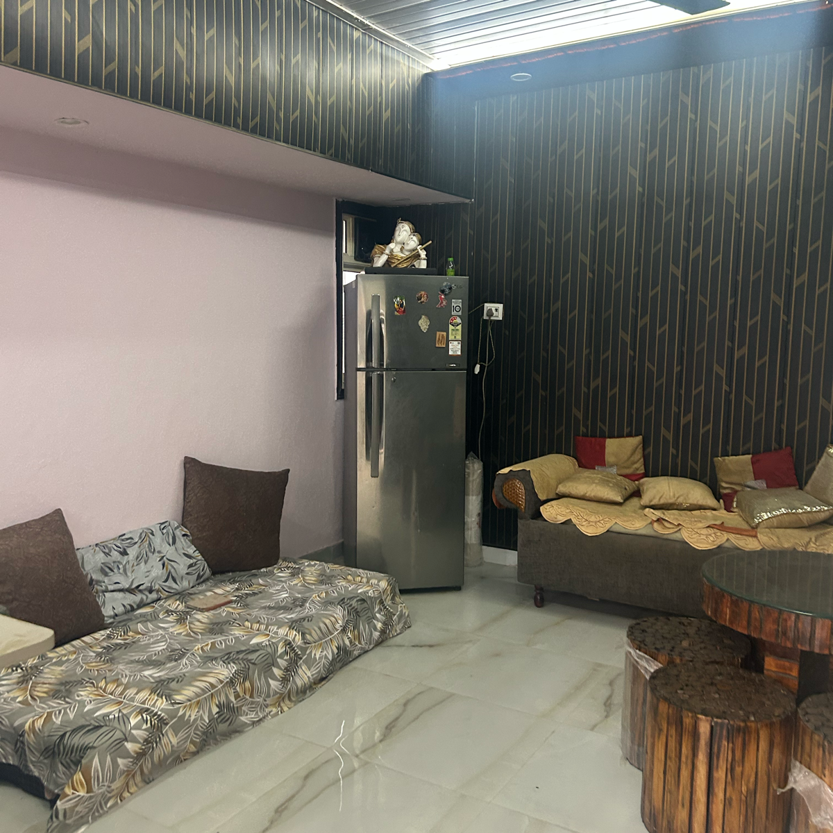 3 BHK + Servant Room Builder Floor For Sale in P.B.Luxury Floor