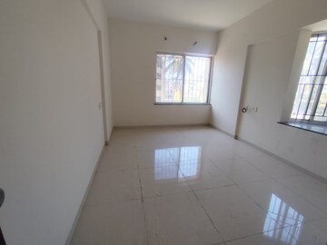 Room in 2 BHK Apartment at Avon Vista, Balewadi – for Rent