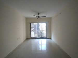 Room in 2 BHK Apartment at Veena Serenity, Chembur – for Rent