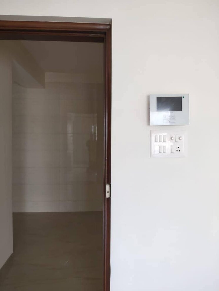 Room, rizvi-cedar 1 Bedroom 645 Sq.Ft. Apartment In Malad East Mumbai 9395875