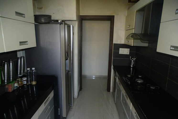Kitchen, oberoi-realty-woods 2.5 Bedroom 900 Sq.Ft. Apartment In Goregaon East Mumbai 9395909