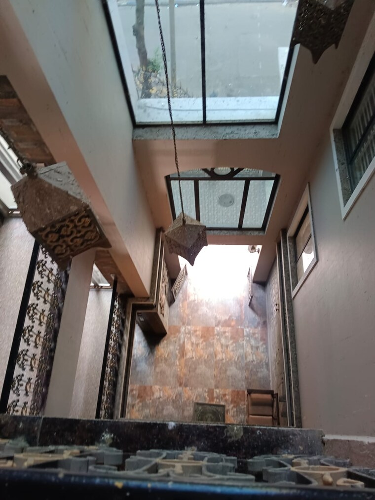 undefined, chetla 2 Bedroom 1200 Sq.Ft. Builder Floor In Chetla Kolkata 9395877