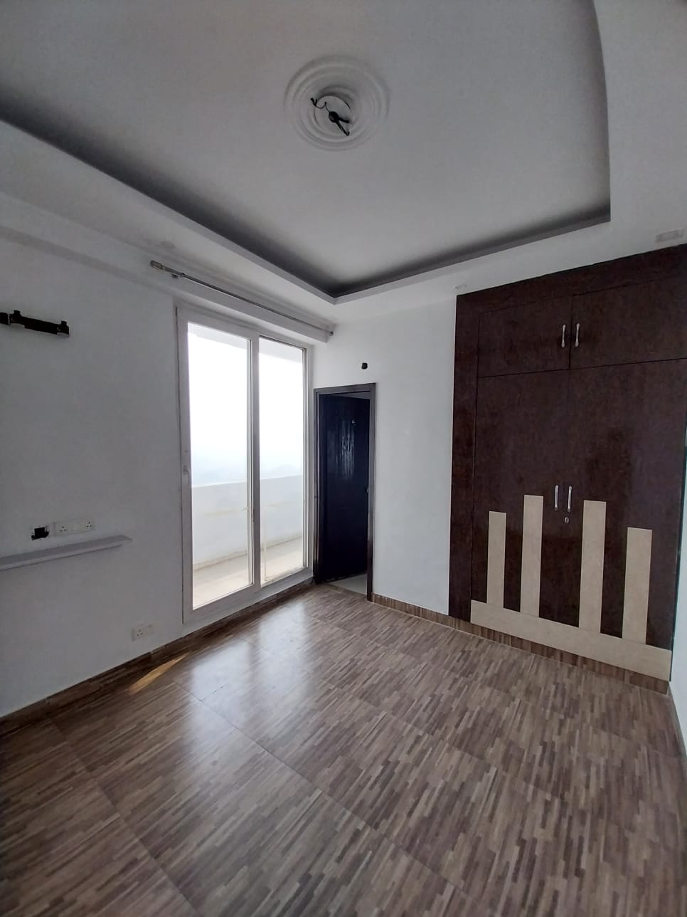 4 BHK + Servant Room Apartment For Sale in SKA Metro Ville