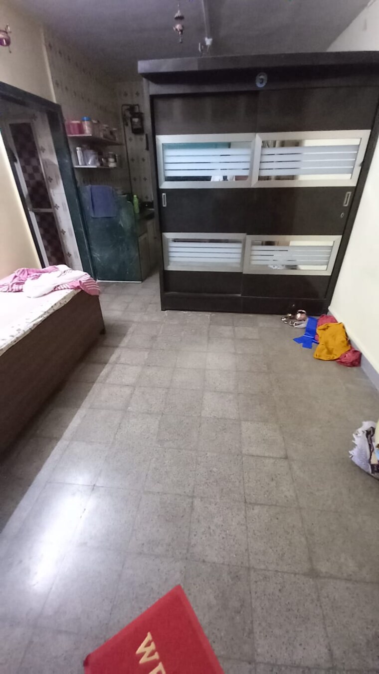  Parking, oberoi-realty-woods 2.5 Bedroom 900 Sq.Ft. Apartment In Goregaon East Mumbai 9396115