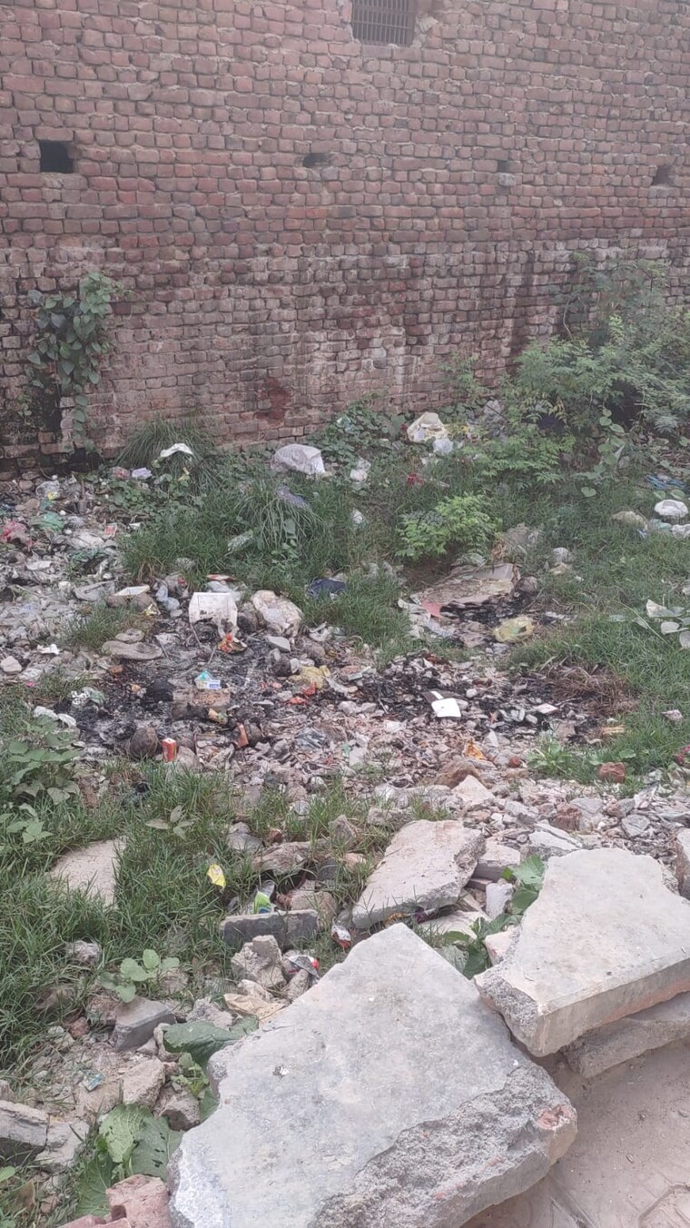 undefined, cbpl-mount-attalia  27 Sq.Yd. Plot In Jewar Greater Noida 9396203