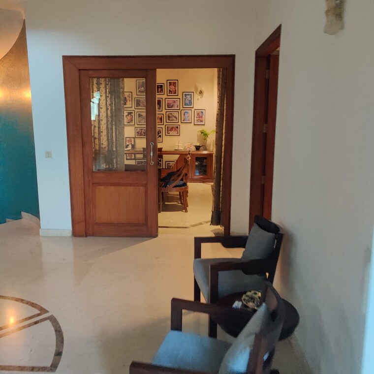 Living Room, sahastradhara road 3 Bedroom 300 Sq.Yd. Independent House In Sahastradhara Road Dehradun 9396315