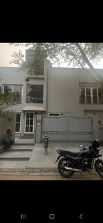 1.5 BHK 215 Sq.Yd. Independent House in Ansal Sushant Lok I