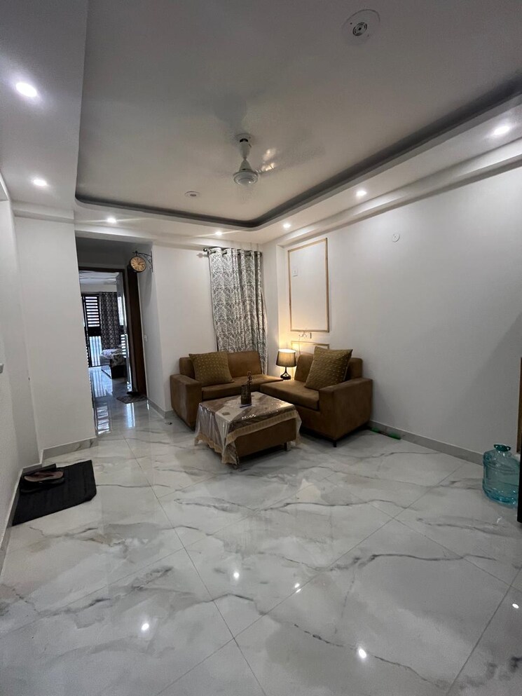 Living Room, freedom fighters enclave 2 Bedroom 850 Sq.Ft. Apartment In Freedom Fighters Enclave Delhi 9396536