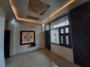 Room in 2 BHK Builder Floor at Sahastradhara Road – for Rent