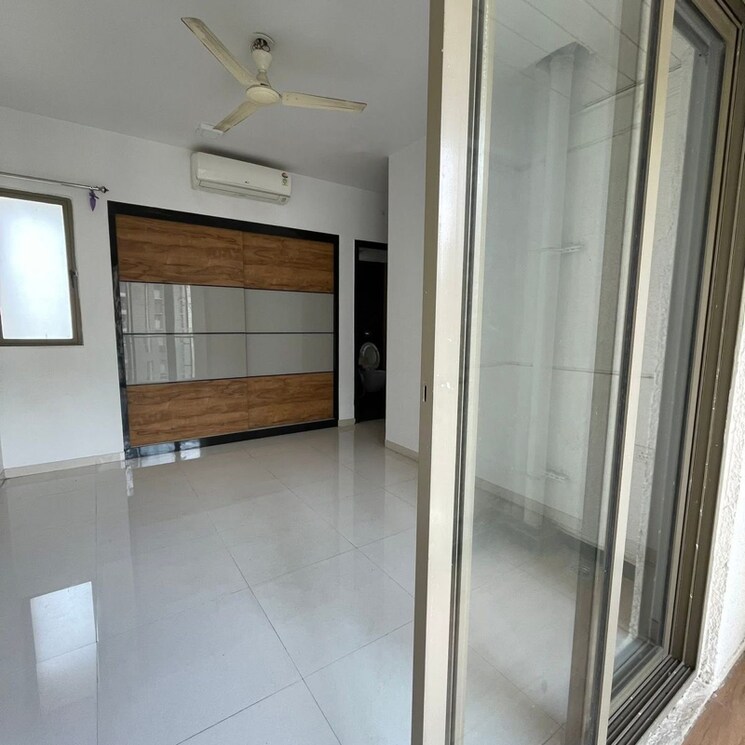 undefined, lodha-splendora 3 Bedroom 1124 Sq.Ft. Apartment In Bhayandarpada Thane 9396608