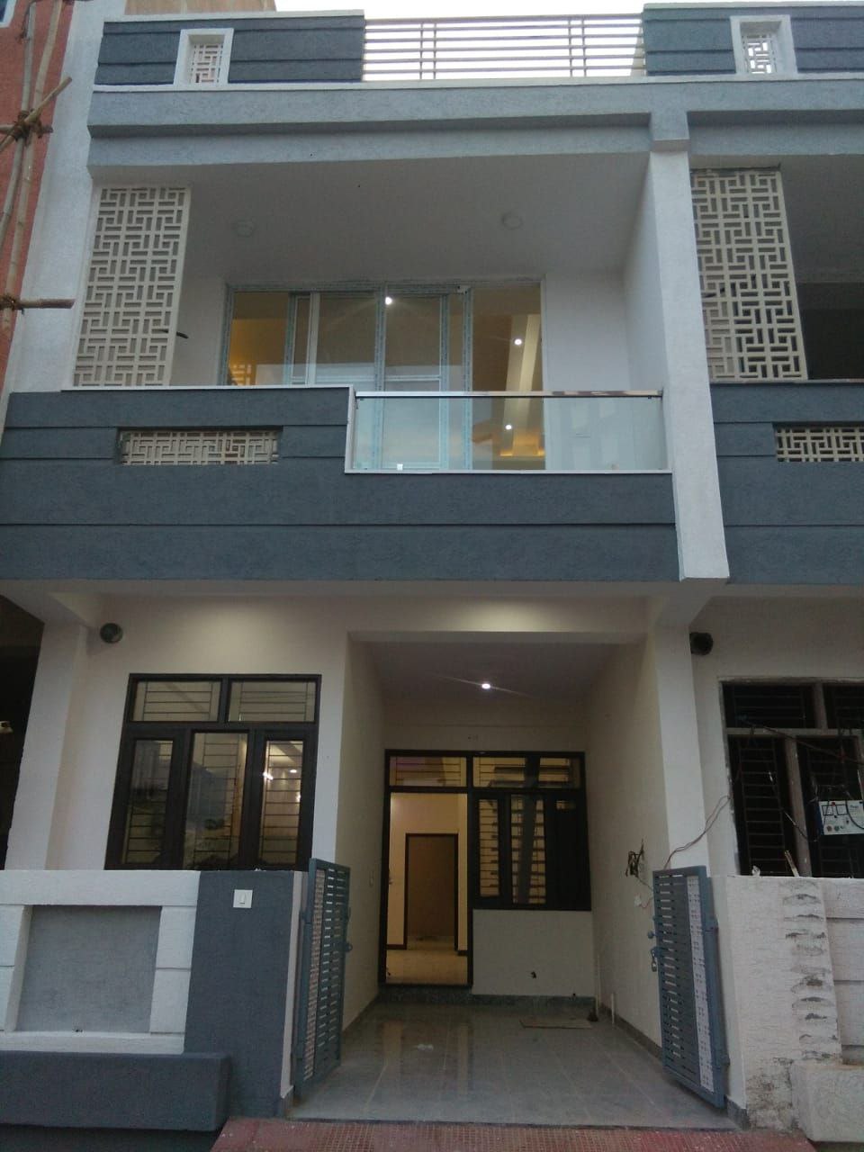 3 BHK Independent House For Rent in Sahastradhara Road