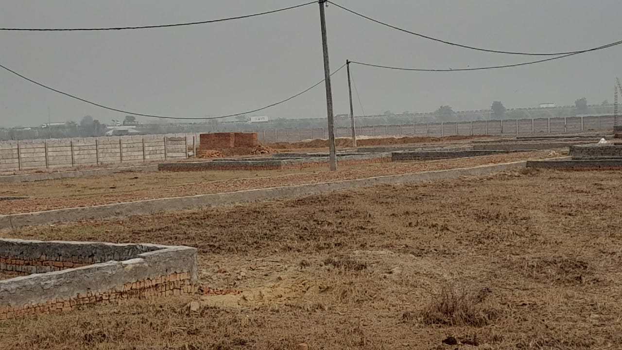 Plot For Sale in JDIA Dream City