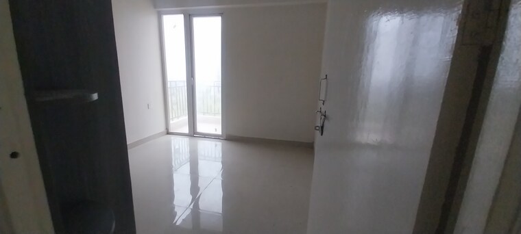 Room, signature-global-golf-greens 2.5 Bedroom 728 Sq.Ft. Apartment In Sector 79 Gurgaon 9396783