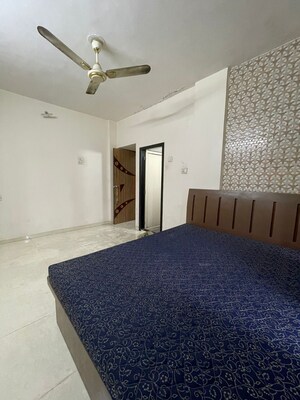 Bedroom in 2 BHK Apartment at Ratnatej Towers, Anand Nagar – for Rent