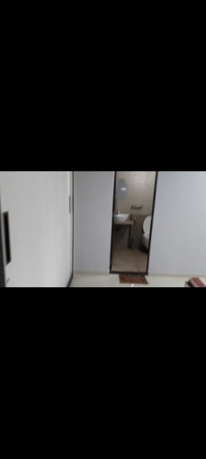 Room in 2 BHK Apartment at Andheri East – for Sale