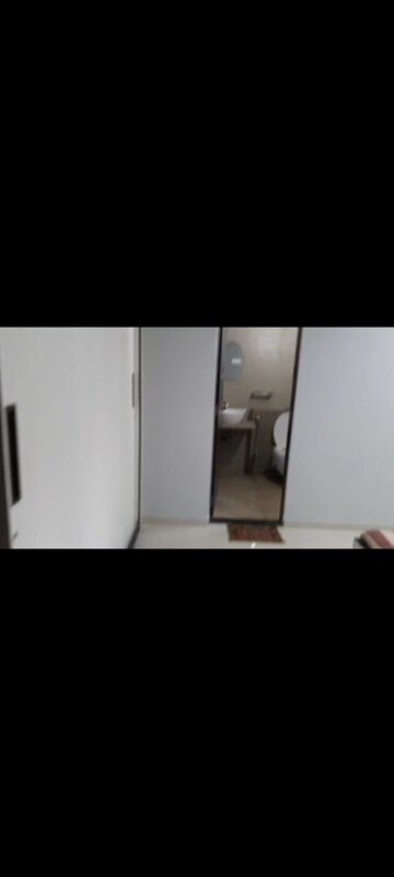 Room in 2 BHK Apartment at Andheri East – for Sale