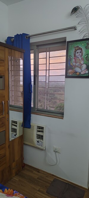 Room in 2.5 BHK Apartment at Lodha Casa Rio, Dombivli East – for Sale