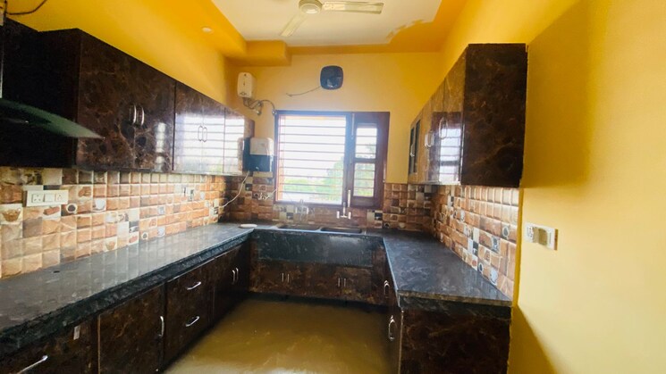 Kitchen, gmada-eco-city 2 Bedroom 2700 Sq.Ft. Builder Floor In North Mullanpur Chandigarh 9396877