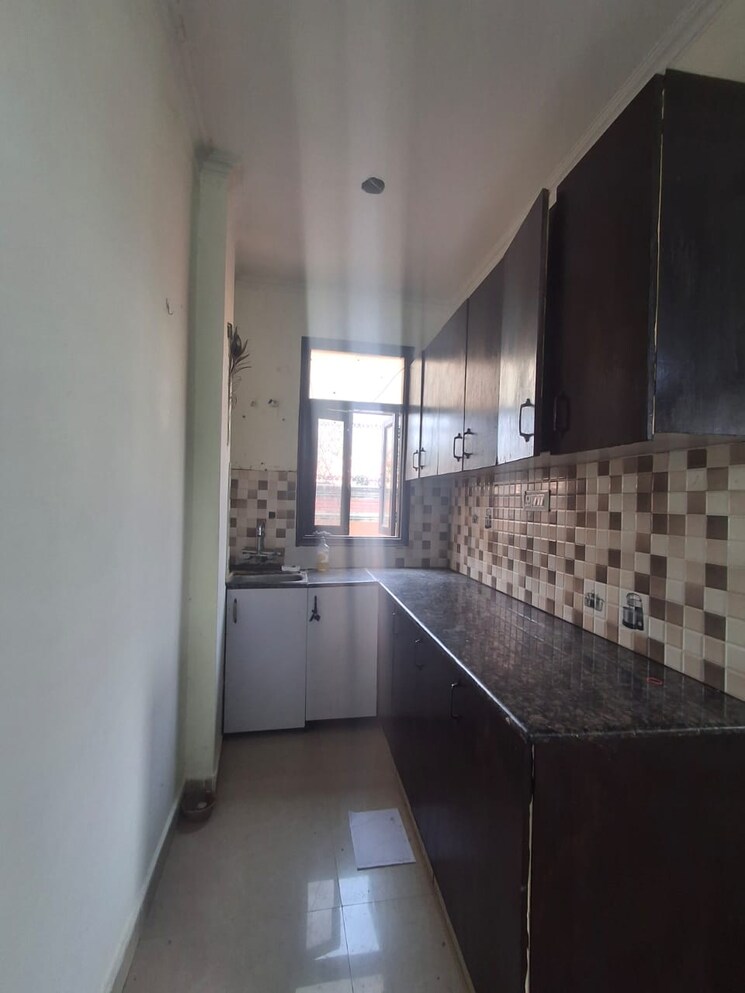 Kitchen, saket 1 Bedroom 450 Sq.Ft. Builder Floor In Saket Delhi 9396876