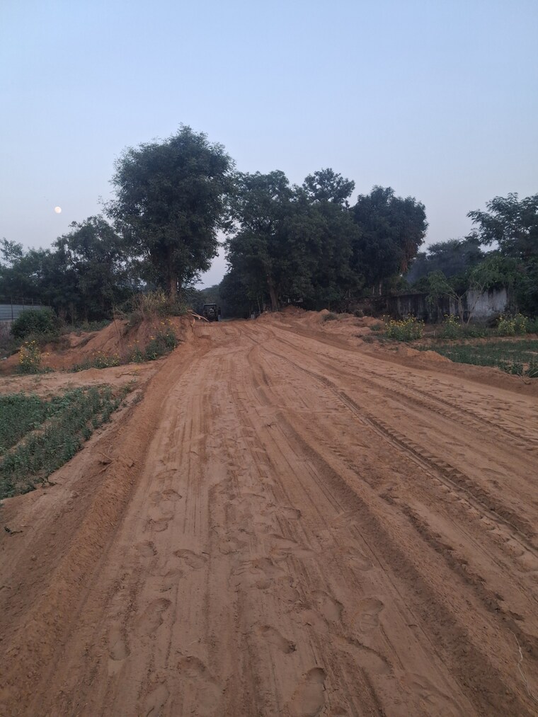 undefined, maruti kunj  100 Sq.Yd. Plot In Maruti Kunj Gurgaon 9396921