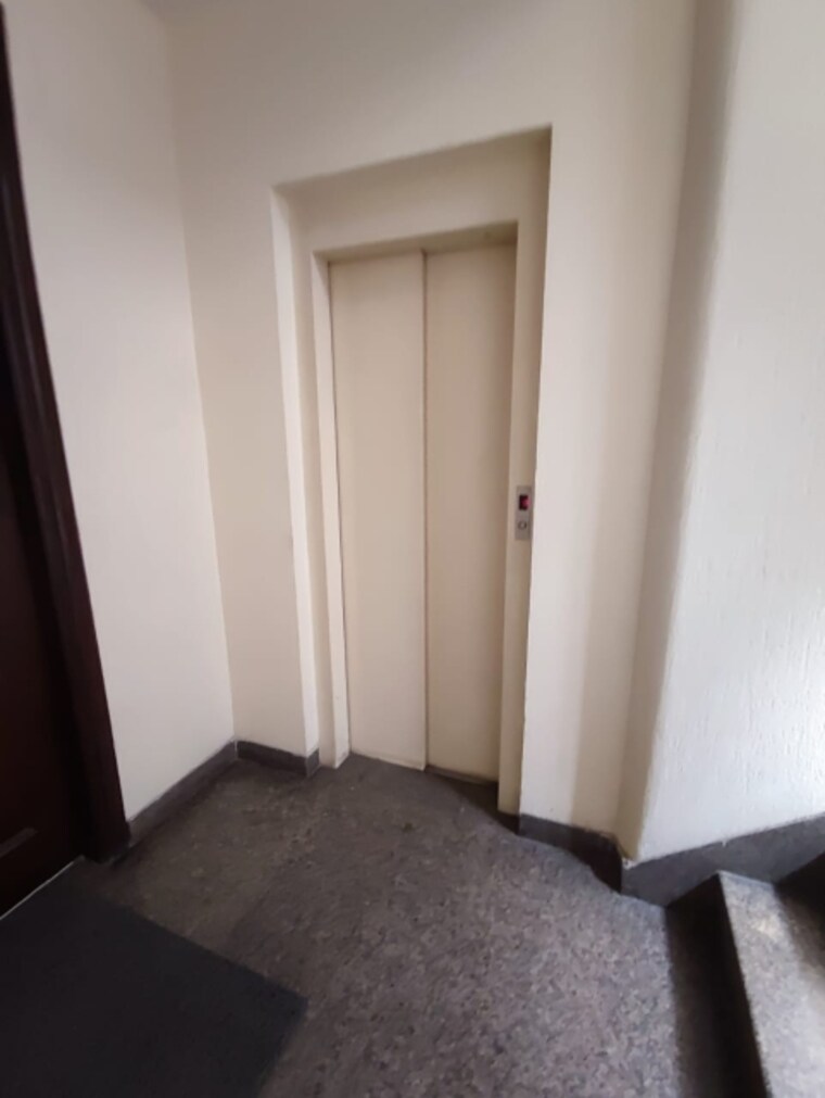 undefined, kalkaji 2 Bedroom 1000 Sq.Ft. Builder Floor In Kalkaji Delhi 9396943