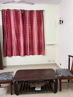 Bedroom in 3.5 BHK Builder Floor at Mayur Vihar – for Rent