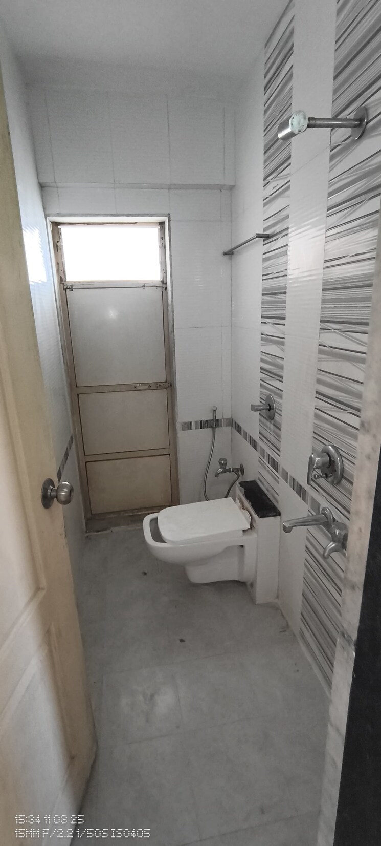 Bathroom, ghodbunder road 2 Bedroom 700 Sq.Ft. Apartment In Ghodbunder Road Thane 9396928