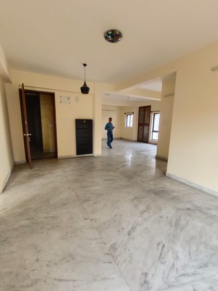 Room, chetla 4 Bedroom 2800 Sq.Ft. Builder Floor In Chetla Kolkata 9396925
