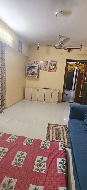 Bedroom in 1 BHK Apartment at Kandivali West – for Sale