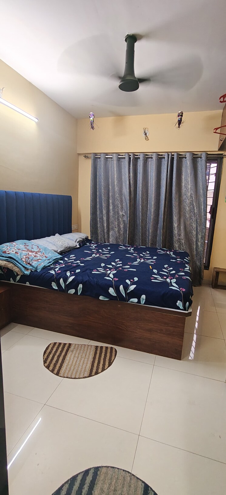 Bedroom, kandivali west 1 Bedroom 405 Sq.Ft. Apartment In Kandivali West Mumbai 9397359