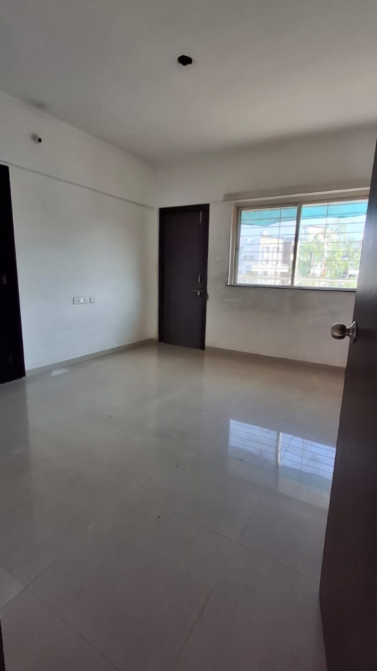 Room, paranjape-madhukosh-phase-iii 3 Bedroom 1500 Sq.Ft. Apartment In Dhayari Pune 9397366